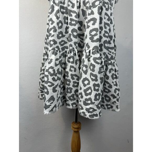 Very J Dress Linen Blend Leopard Print Gray White Size Large Flutter Sleeve - Picture 7 of 10